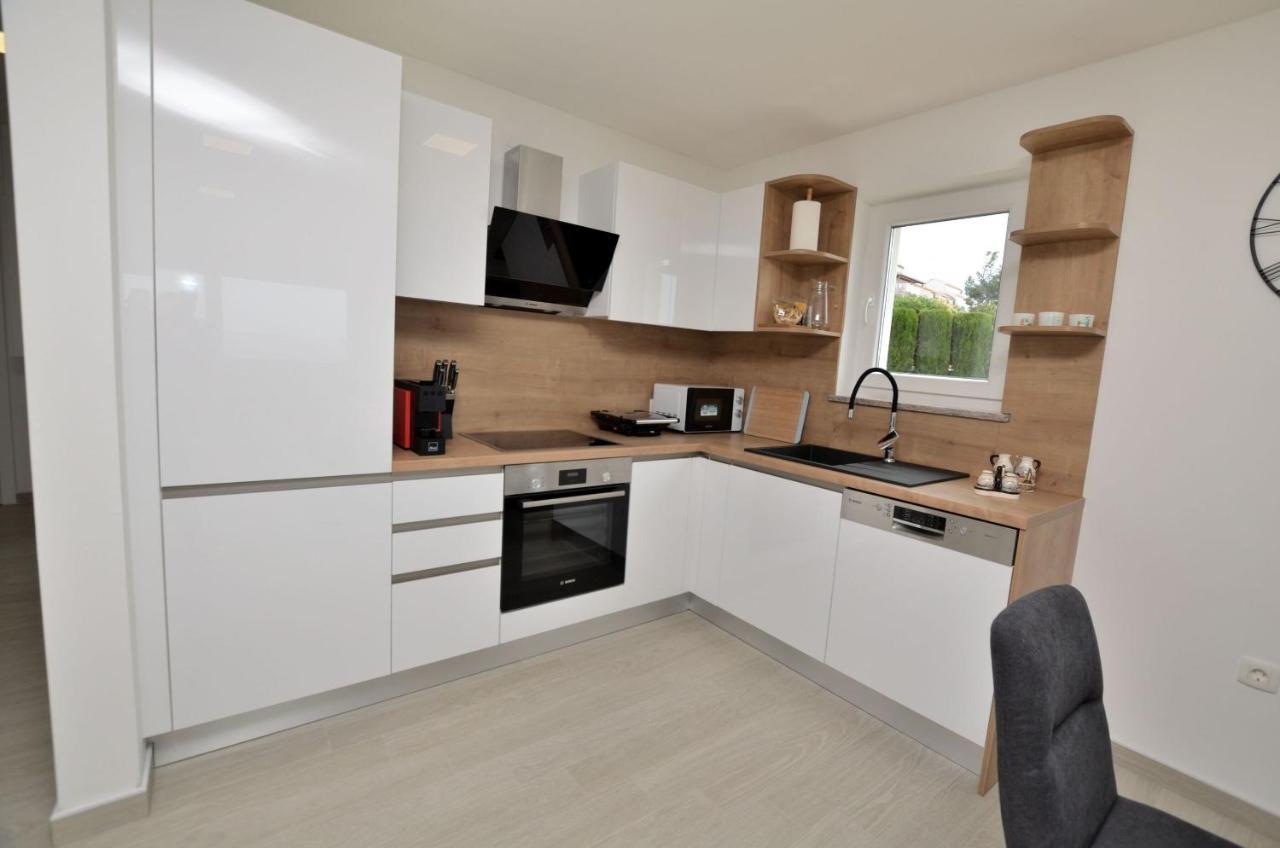 Apartments Villa Sofia Martinšćica Eksteriør billede