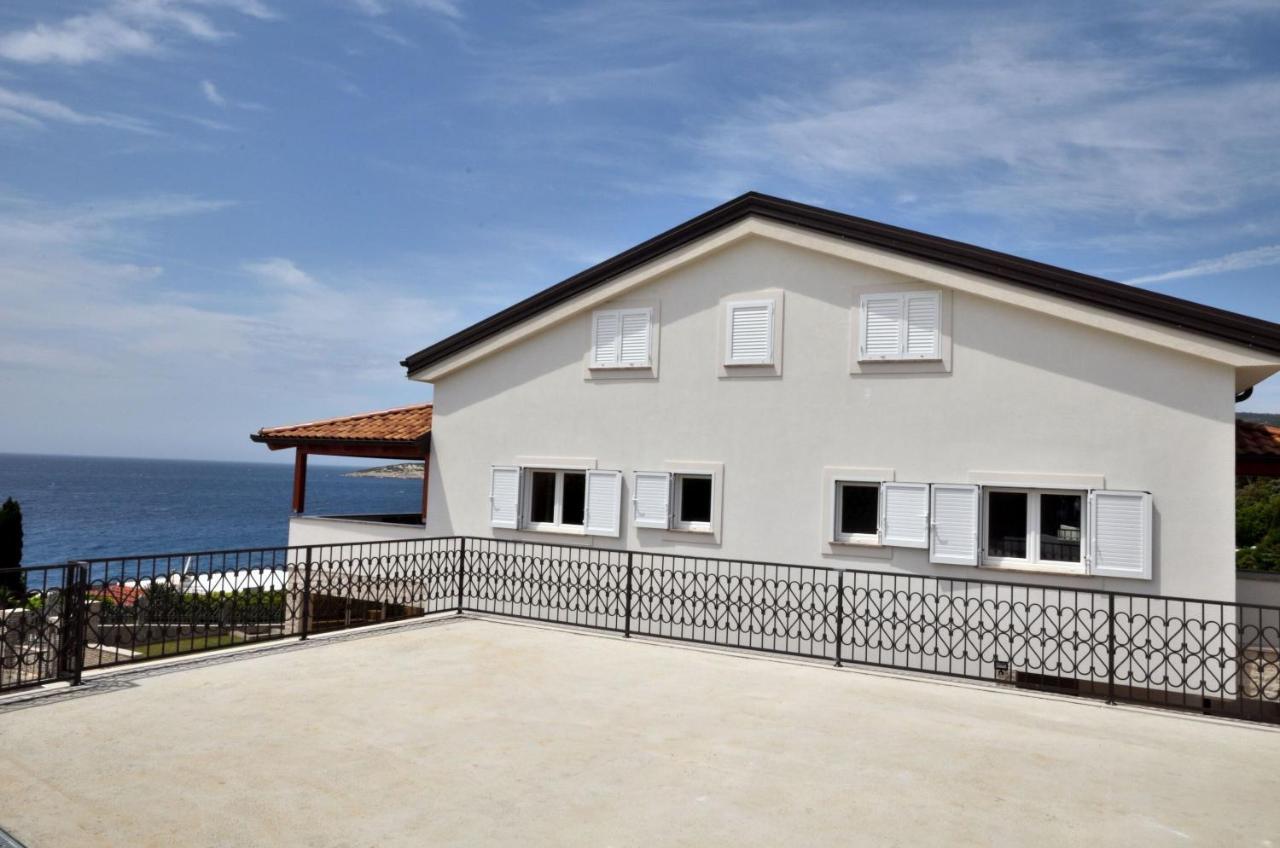 Apartments Villa Sofia Martinšćica Eksteriør billede