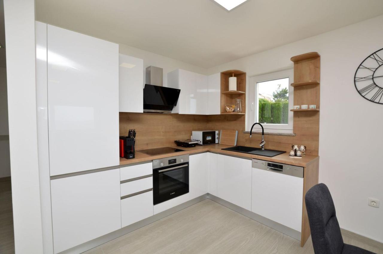 Apartments Villa Sofia Martinšćica Eksteriør billede