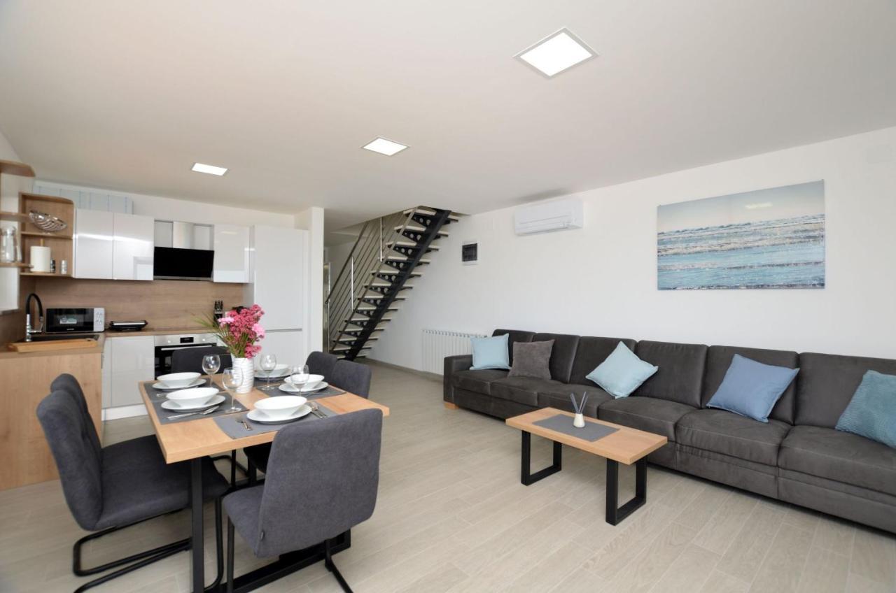 Apartments Villa Sofia Martinšćica Eksteriør billede