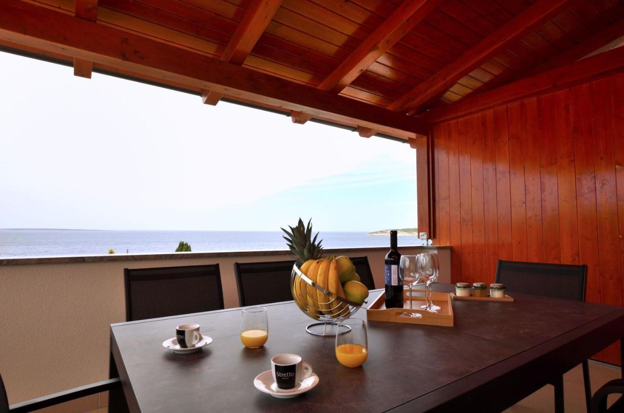 Apartments Villa Sofia Martinšćica Eksteriør billede